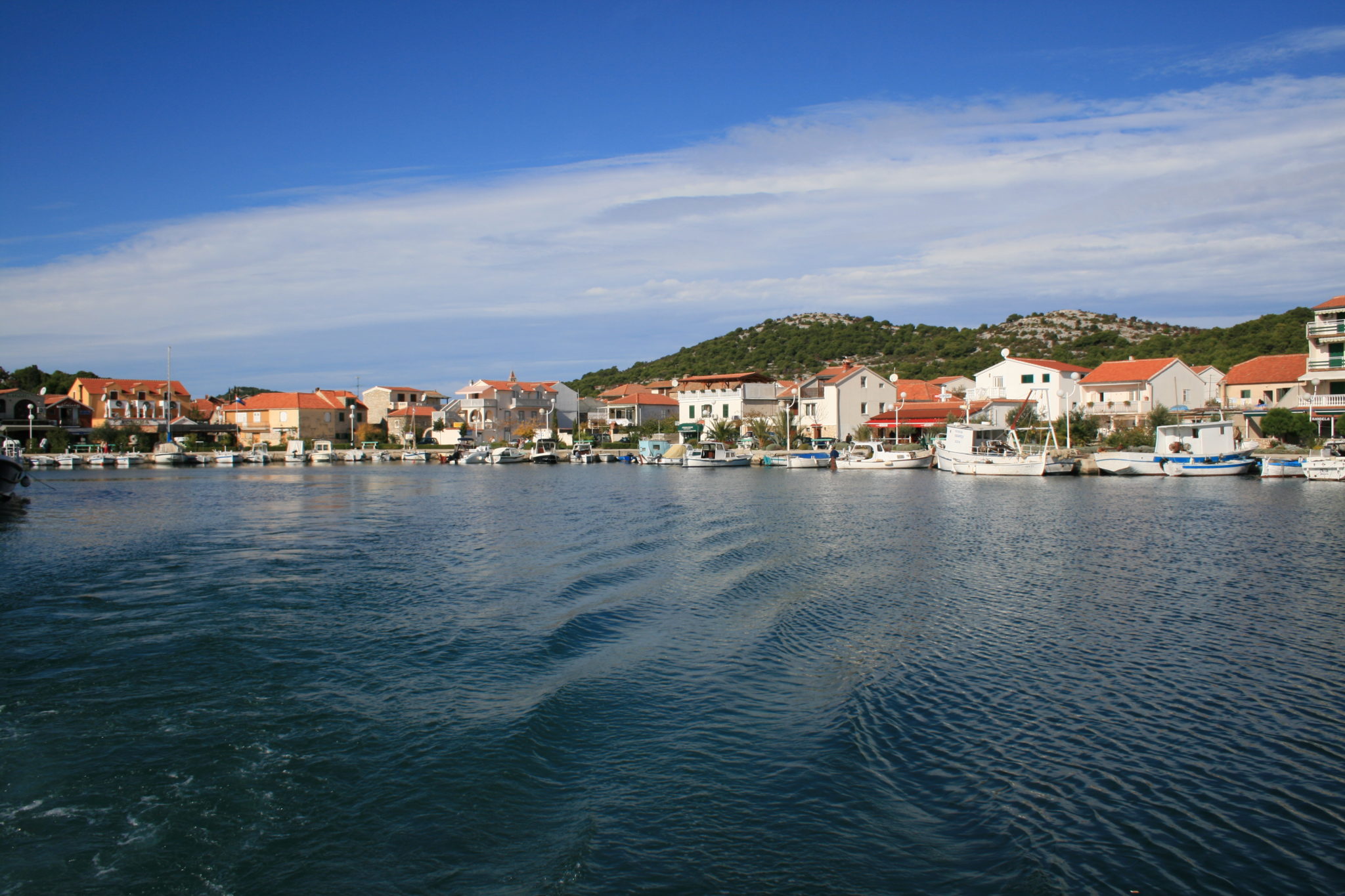 Angeln vom Ufer in Kroatien Ein Paradies für Küstenangler Global Fishing Adventures